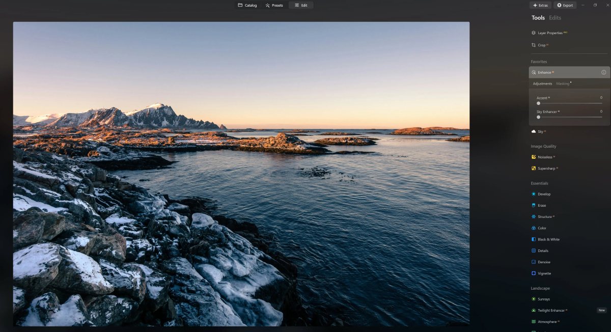 Luminar Neo's editing tools, including Enhance AI sliders